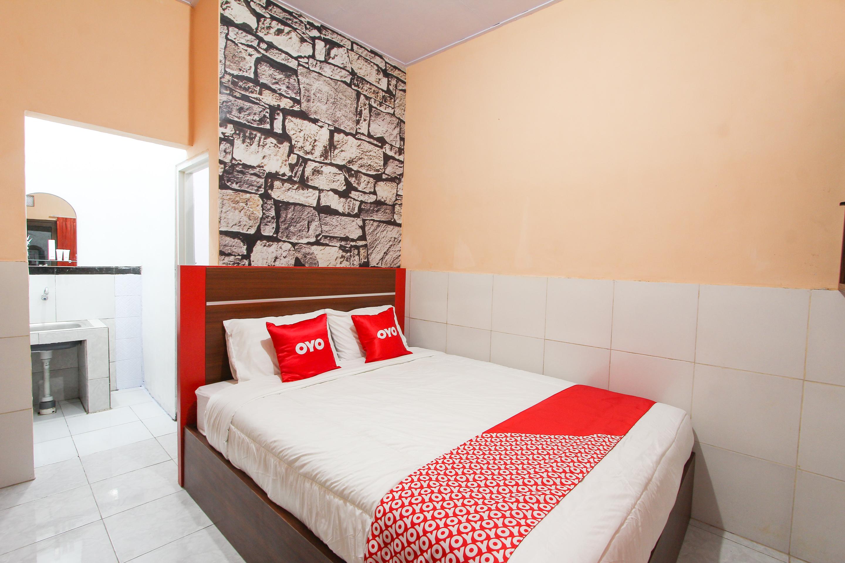 Oyo 1594 Al Firdausi Residence Бануванги Екстериор снимка
