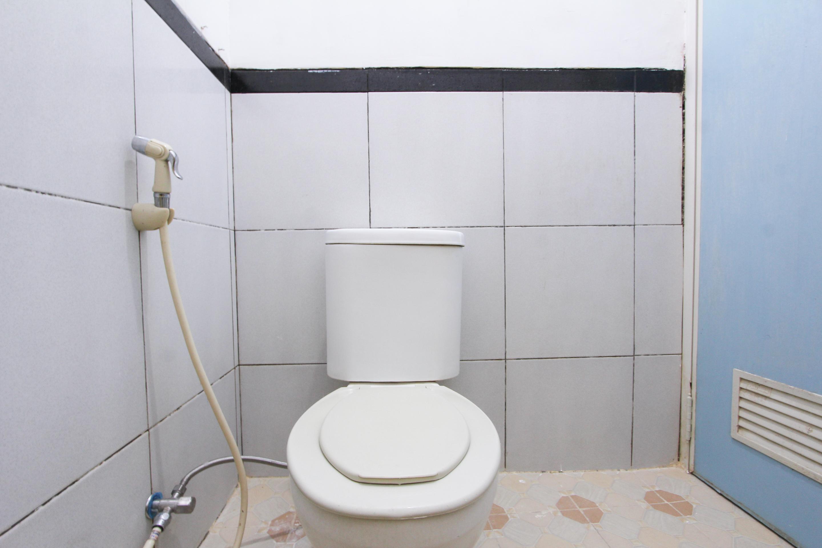 Oyo 1594 Al Firdausi Residence Бануванги Екстериор снимка